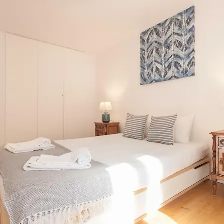 Апартаменты Moniz Blue One-bedroom - By Lu Holidays Лиссабон